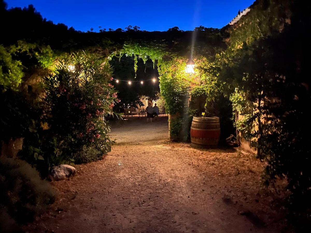 Domaine Faverot Maubec  Экстерьер фото